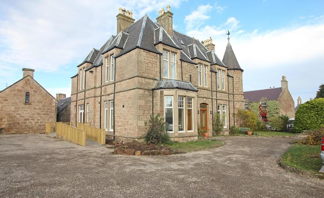Duchally House 네언 외부 사진